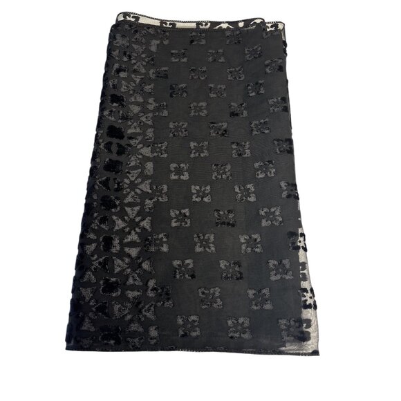 Black Floral Pattern Sheer Scarf Wrap 100% Polyester Made In Korea - Picture 5 of 5